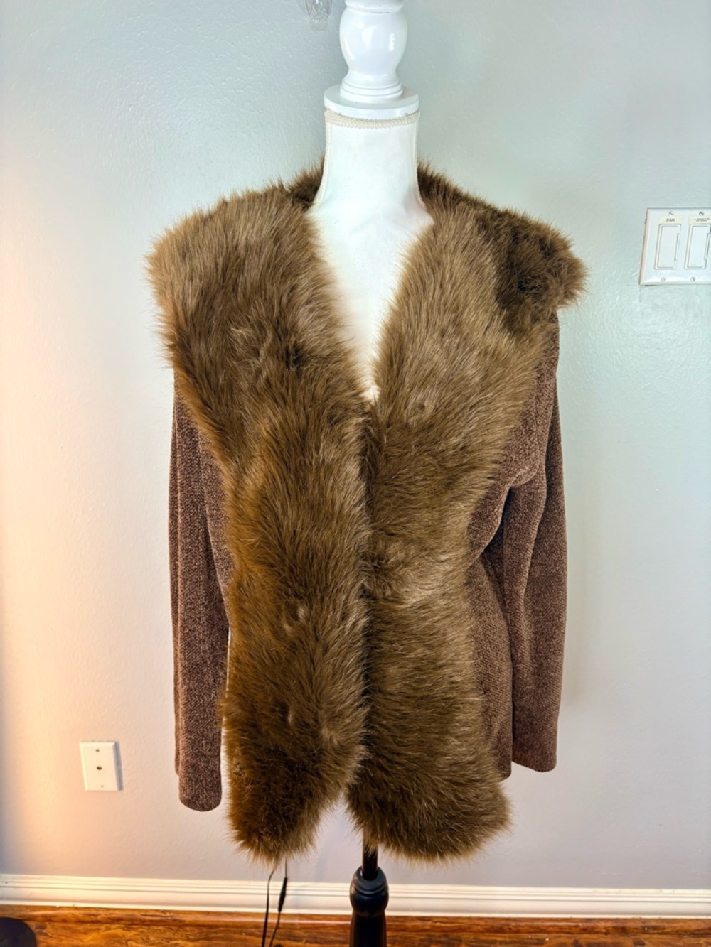 Brown Faux Fur Trim Cardigan Teddy Jacket– Size 2X – Like New